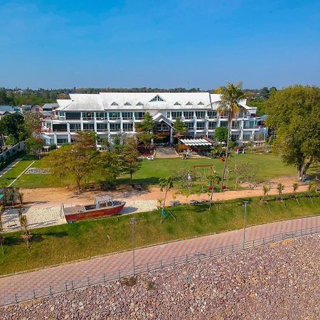 Vieng Khong Hotel Mukdahan Buitenkant foto
