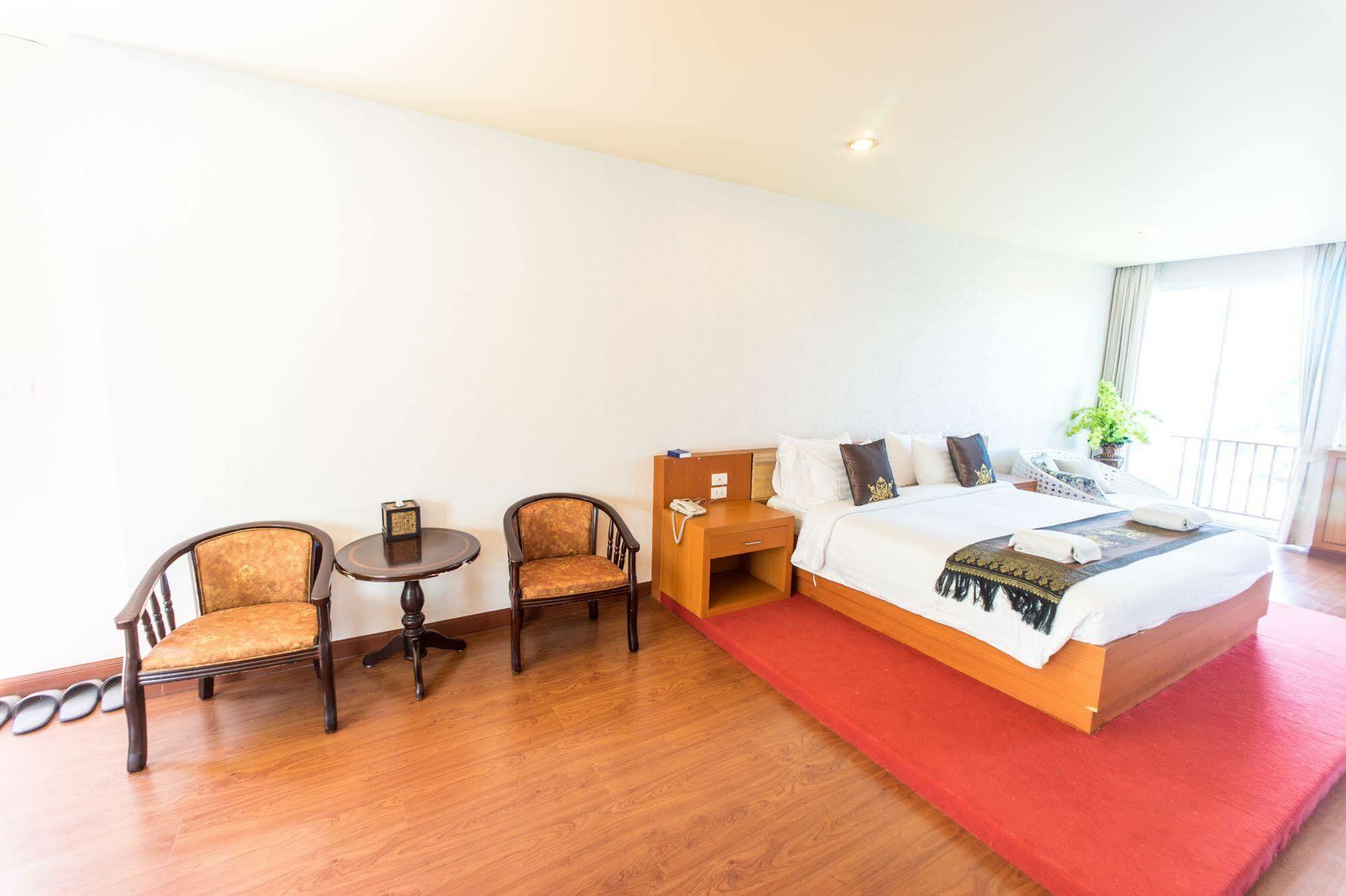 Vieng Khong Hotel Mukdahan Buitenkant foto