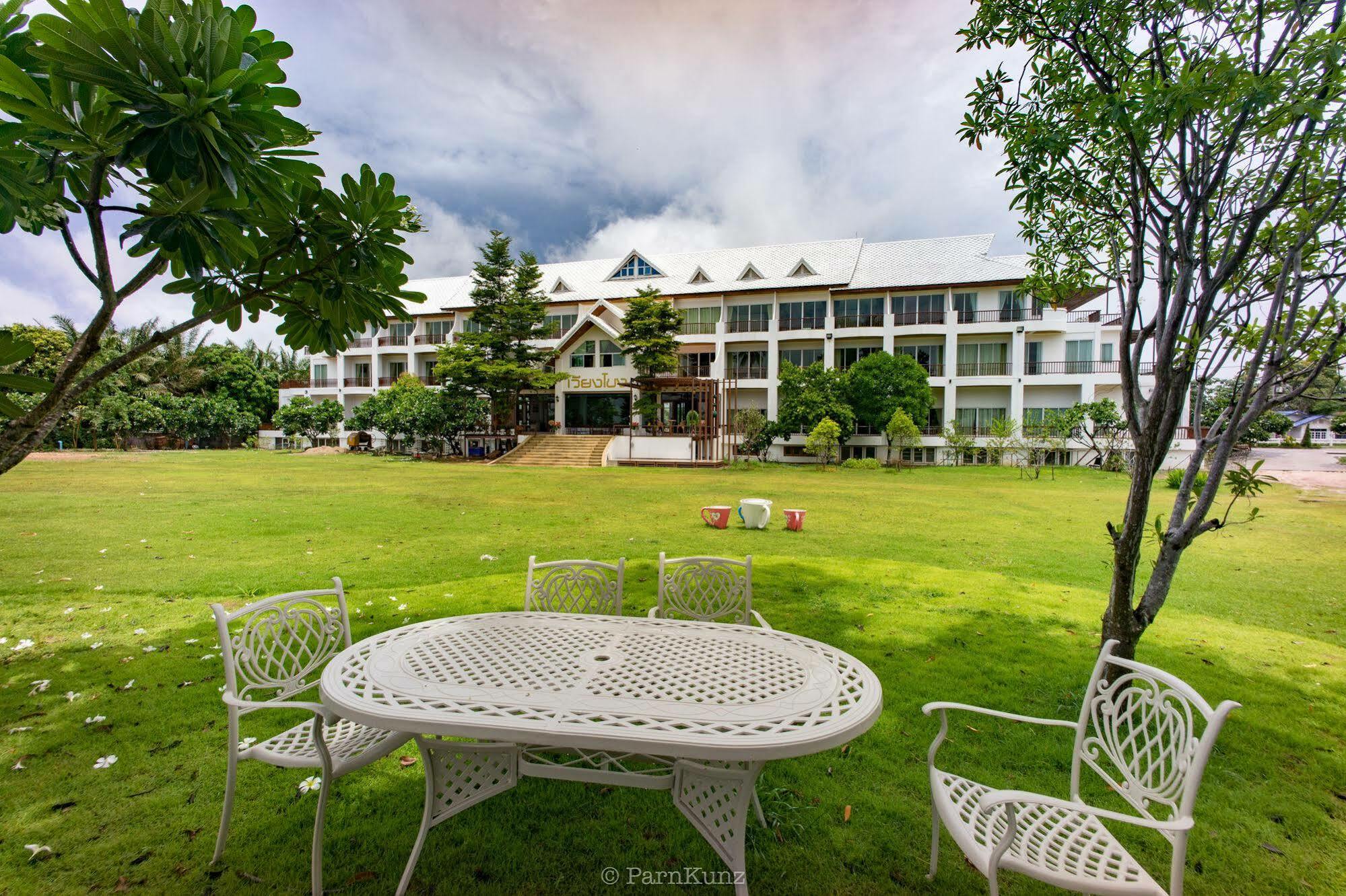 Vieng Khong Hotel Mukdahan Buitenkant foto